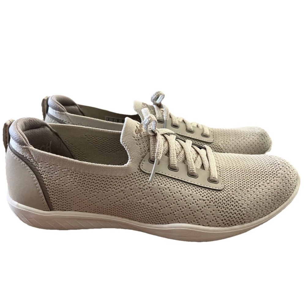 Skechers Newbury ST Womens Shoes Size 8 Running Natural Lace-Up Sneakers